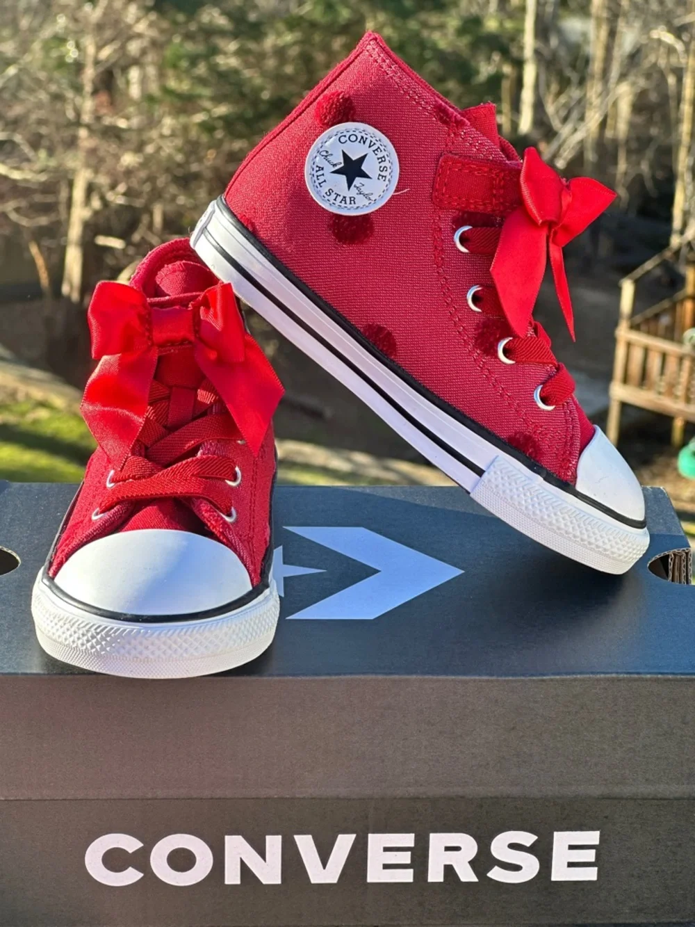 Converse Girls Red White Canvas High Bow Casual Sneaker Youth Toddler 9C NEW